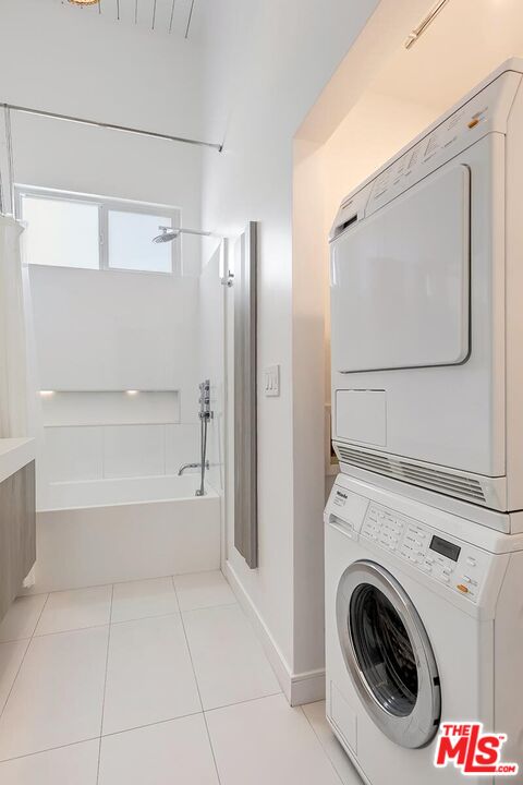 3101 5th St, #12, Santa Monica, CA 90405 3101 5th St, #12, Santa Monica, CA 90405