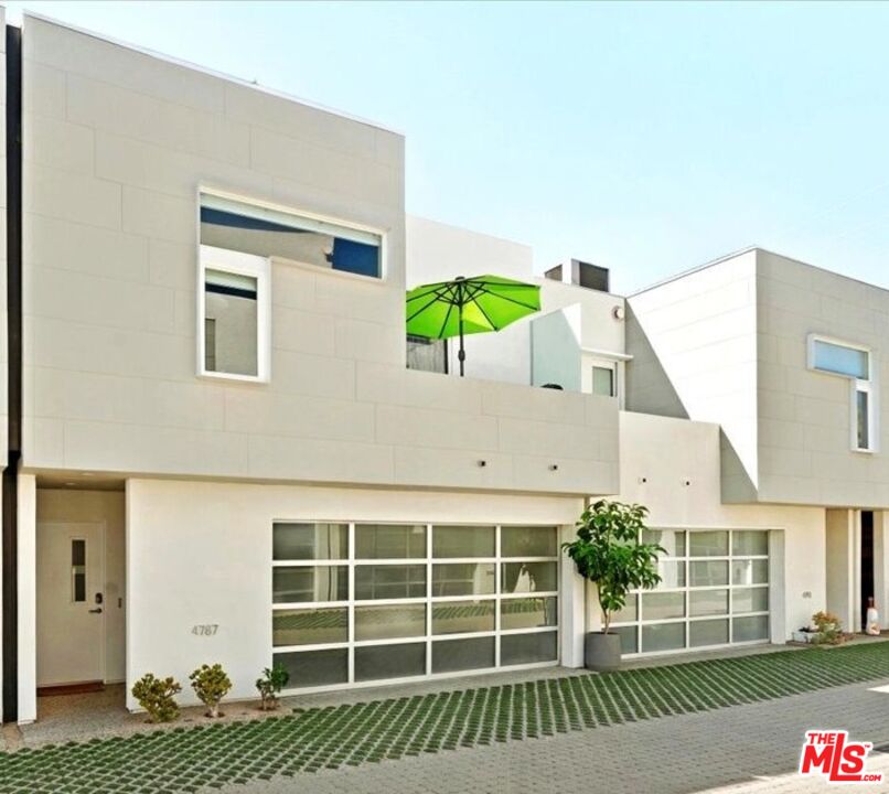 Property photo for 4787 Rock Row Dr, Los Angeles, CA
