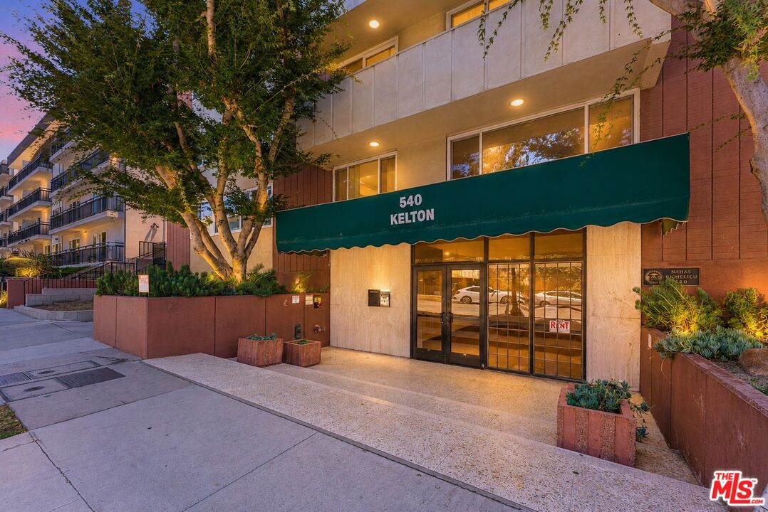 Property photo for 540 Kelton Ave, #501, Los Angeles, CA