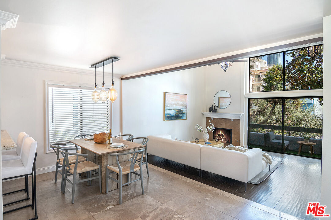 1925 S Beverly Glen Blvd, #39, Los Angeles, CA 90025 1925 S Beverly Glen Blvd, #39, Los Angeles, CA 90025