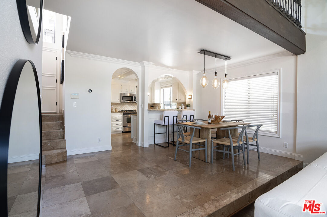 1925 S Beverly Glen Blvd, #39, Los Angeles, CA 90025 1925 S Beverly Glen Blvd, #39, Los Angeles, CA 90025
