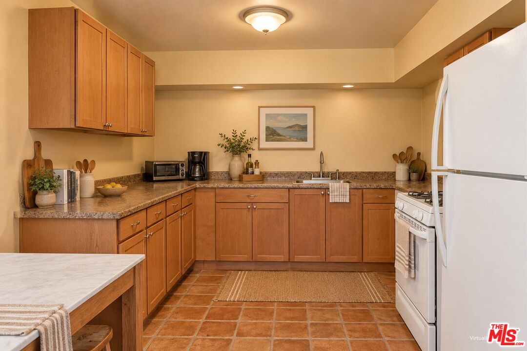 3749 Mercury Ave, Los Angeles, CA 90031