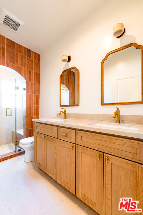 Property photo for 4637 W 18th St, Los Angeles, CA