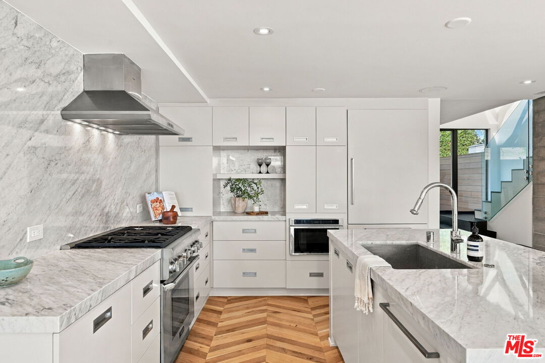 17351 W Sunset Blvd, #505A, Pacific Palisades, CA 90272 17351 W Sunset Blvd, #505A, Pacific Palisades, CA 90272