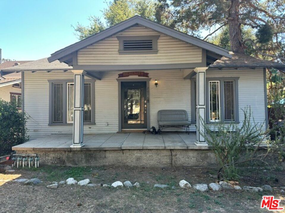 Property photo for 2016 Fair Park Ave, Los Angeles, CA