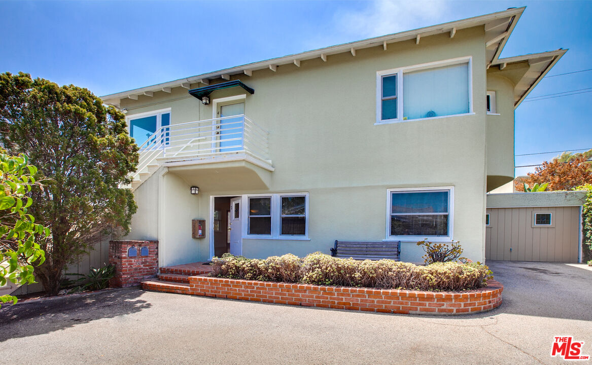 Property photo for 2534 7th St, #3, Santa Monica, CA