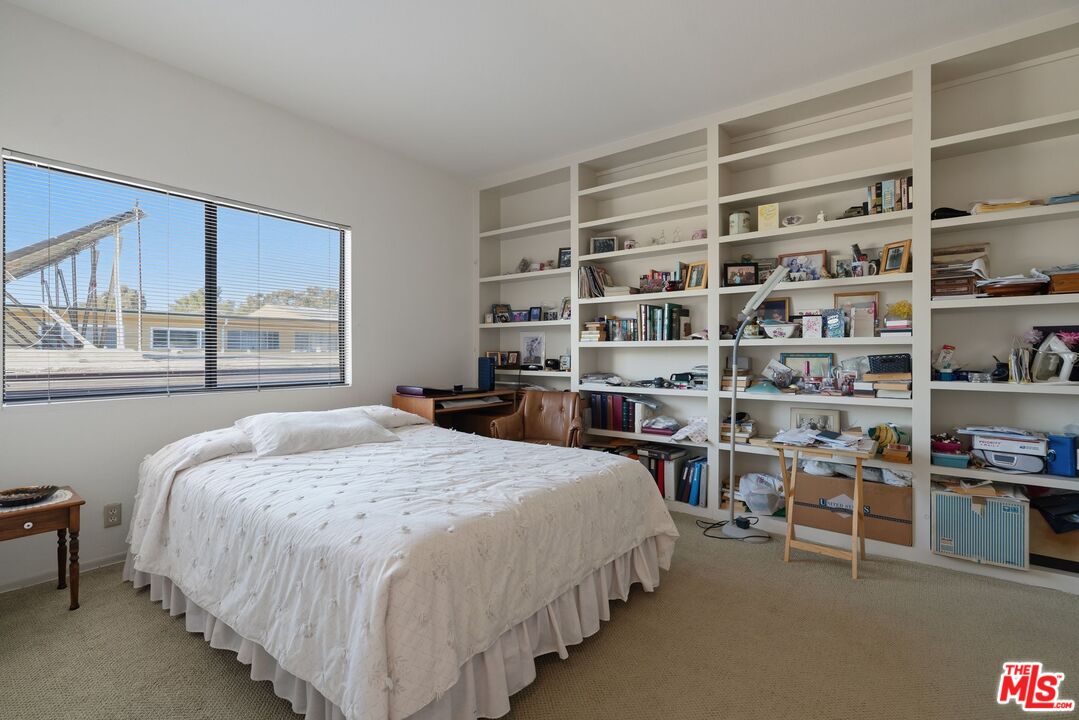 10866 Rose Ave, #203, Los Angeles, CA 90034 10866 Rose Ave, #203, Los Angeles, CA 90034