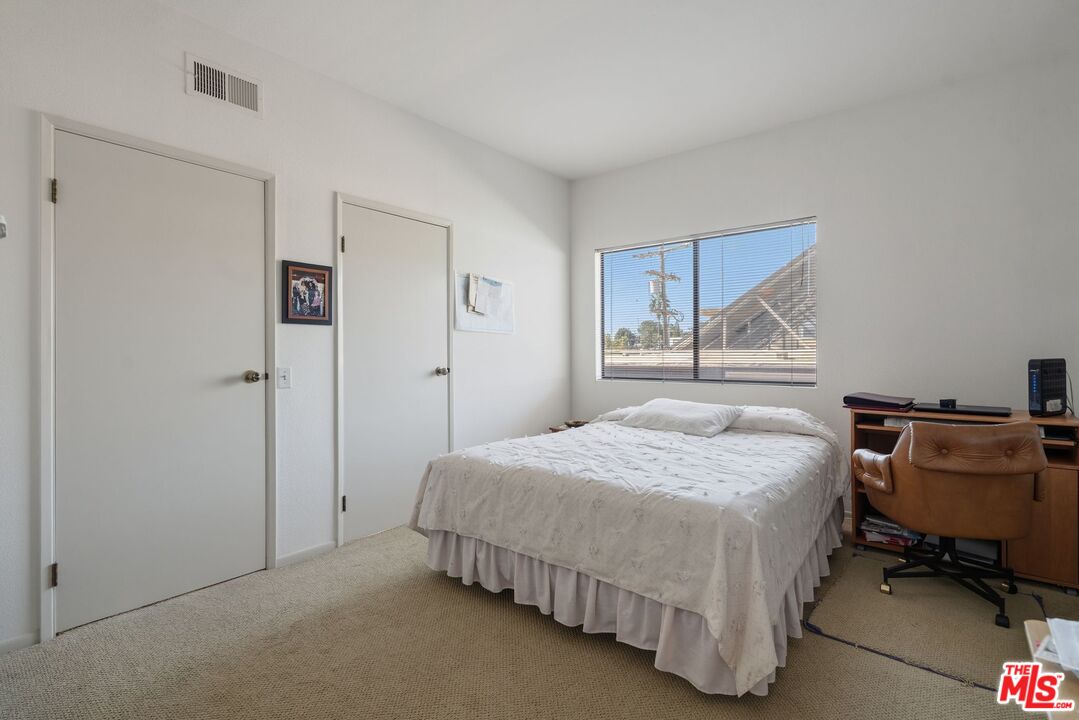 10866 Rose Ave, #203, Los Angeles, CA 90034 10866 Rose Ave, #203, Los Angeles, CA 90034
