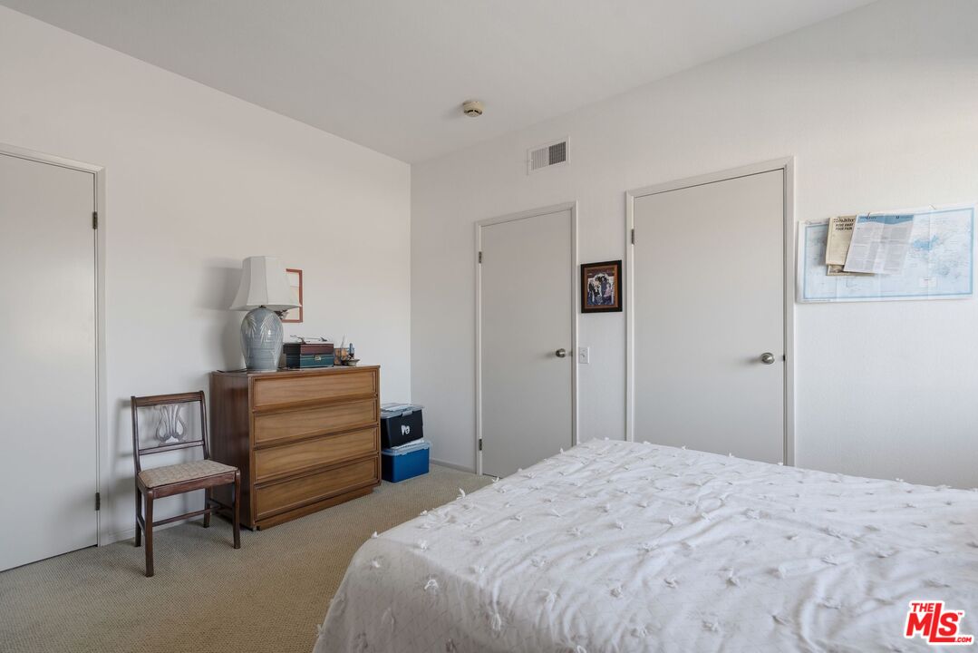 10866 Rose Ave, #203, Los Angeles, CA 90034 10866 Rose Ave, #203, Los Angeles, CA 90034