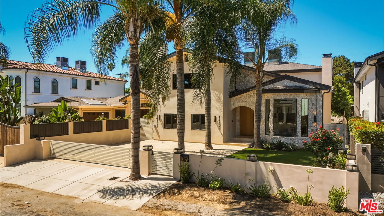 14807 Otsego St, Sherman Oaks, CA 91403