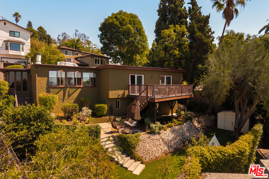 Property photo for 2415 Hines Dr, Los Angeles, CA