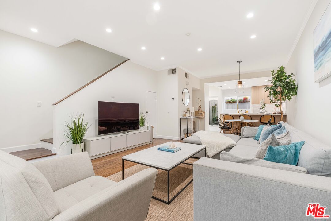 Property photo for 2405 34th St, #27, Santa Monica, CA