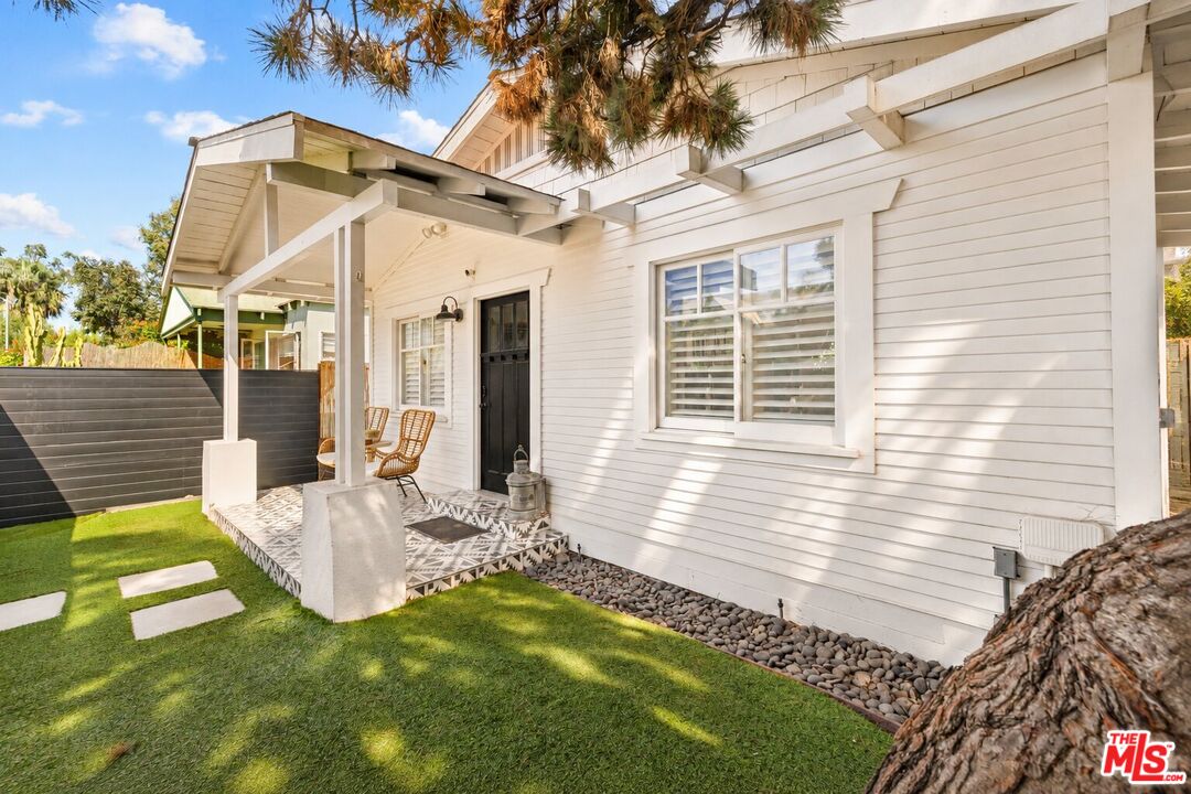 Property photo for 1605 Cabrillo Ave, Venice, CA