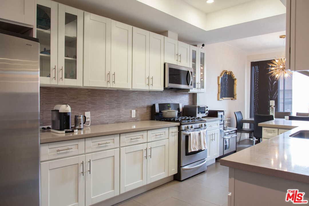 Property photo for 1271 Granville Ave, #202, Los Angeles, CA