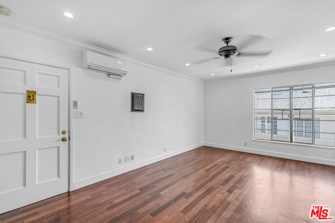 Property photo for 1882 El Cerrito, Los Angeles, CA