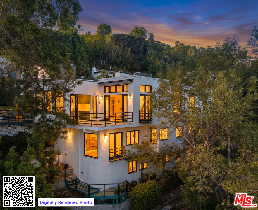 Property photo for 9314 Lloydcrest Dr, Beverly Hills, CA