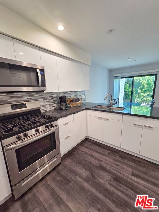 Property photo for 2651 S Hobart Blvd, #9, Los Angeles, CA