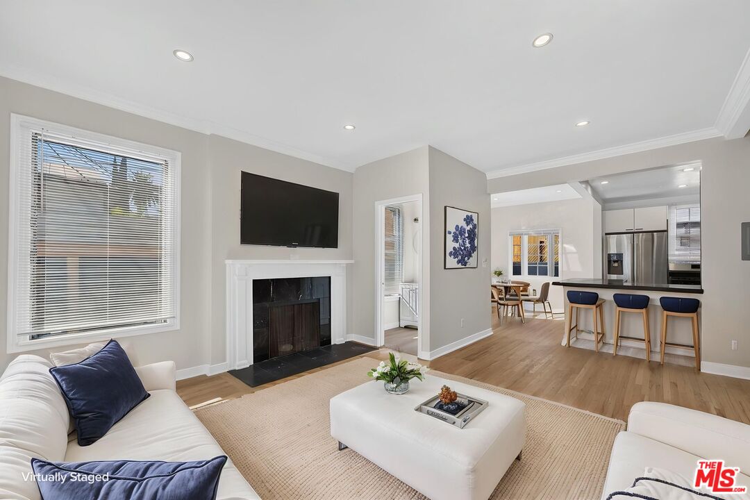 Property photo for 215 S Gale Dr, #Unit B, Beverly Hills, CA