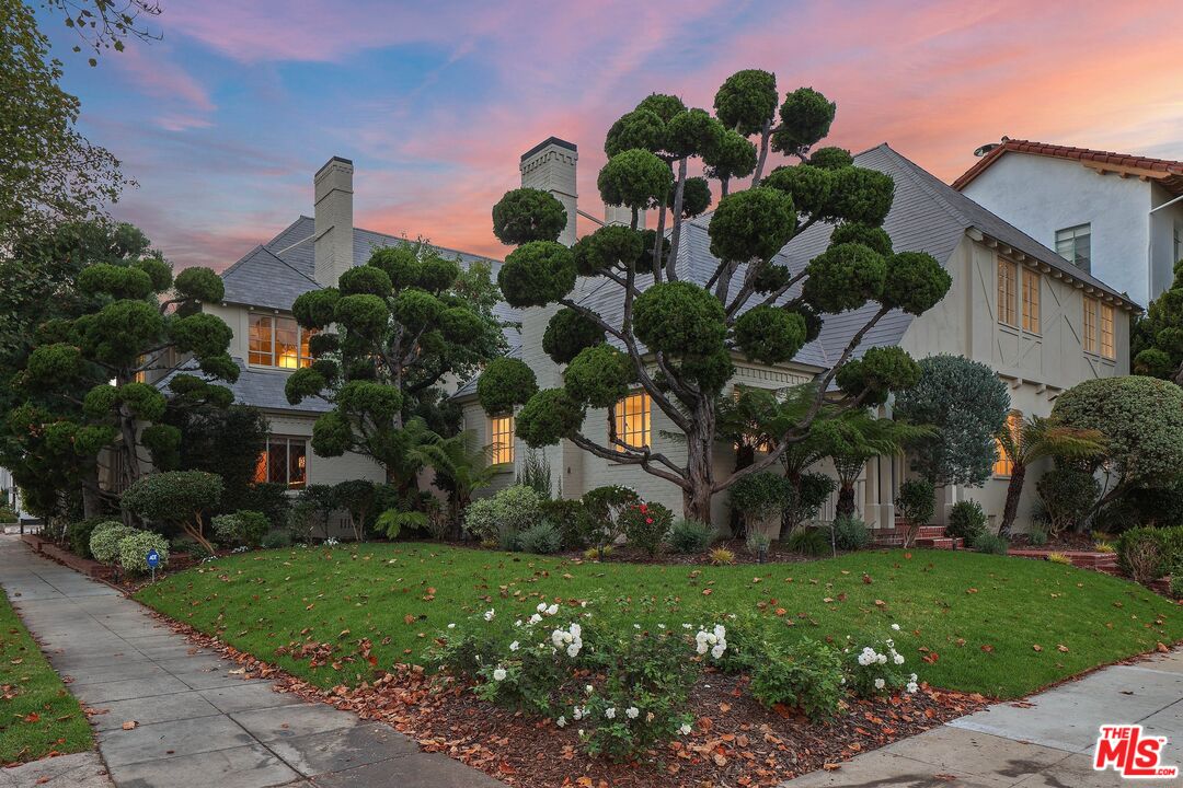 Property photo for 9675 Charleville Blvd, Beverly Hills, CA