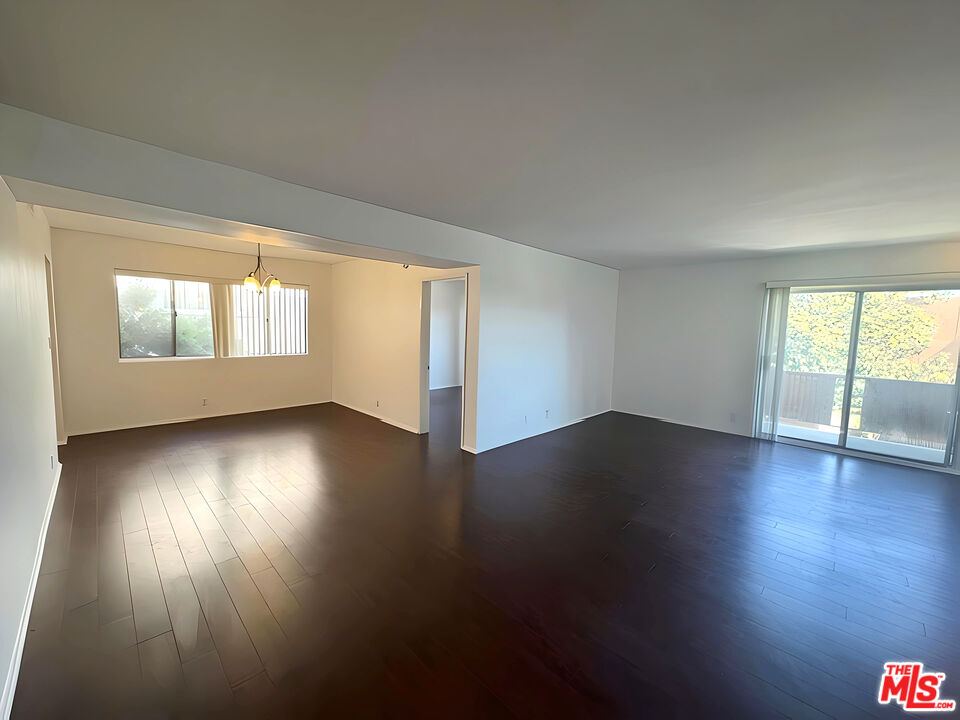 Property photo for 1541 N Laurel Ave, #207, Los Angeles, CA