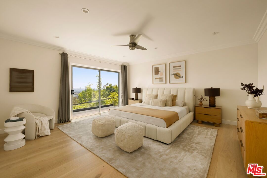 6350 Bryn Mawr Dr, Los Angeles, CA 90068