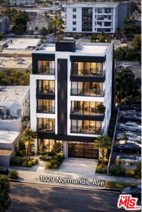 Property photo for 1029 S Normandie Ave, Los Angeles, CA
