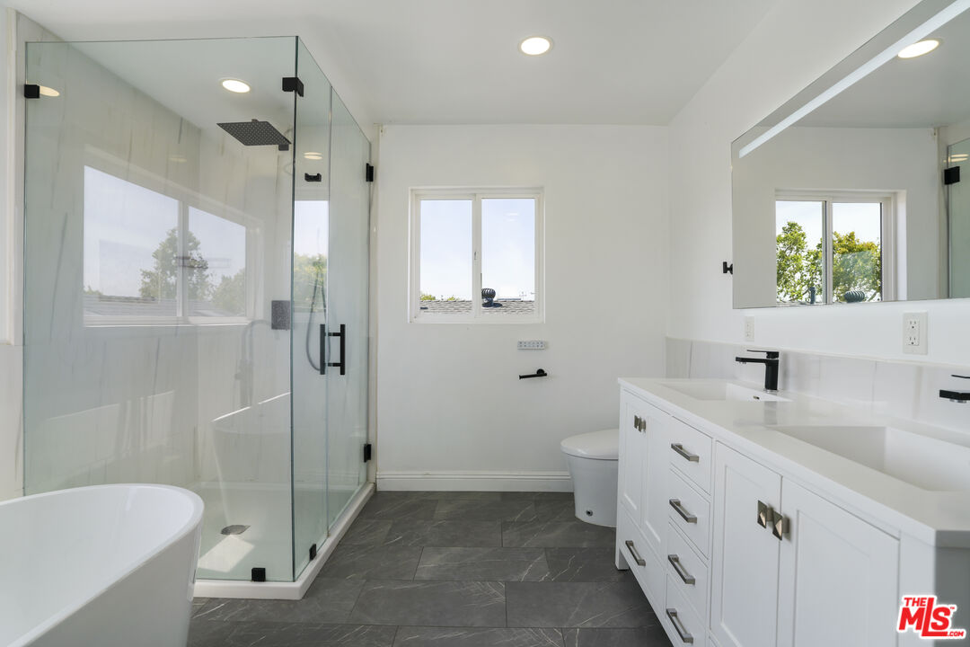 5434 Graywood Ave, Lakewood, CA 90712