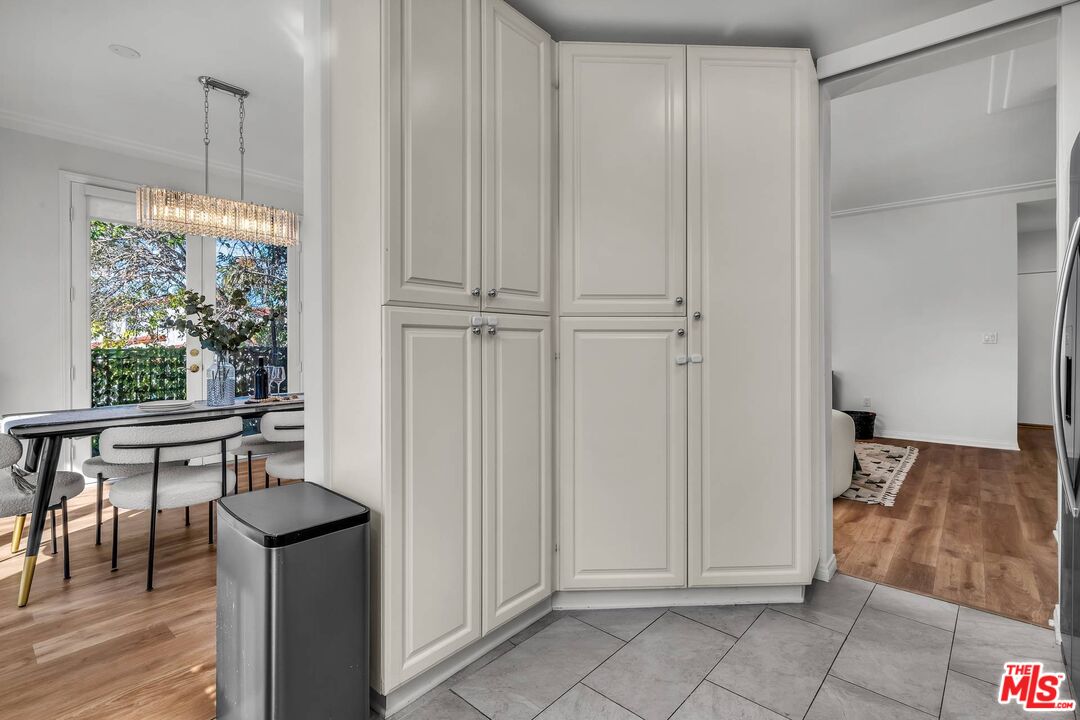 1100 S Clark Dr, #201, Los Angeles, CA 90035