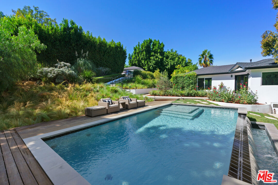 Property photo for 3751 Multiview Dr, Los Angeles, CA