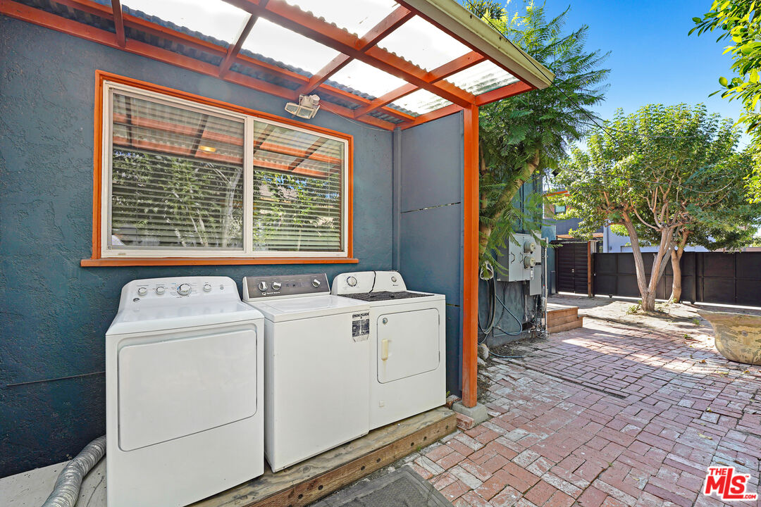 5129 Overland Ave, Culver City, CA 90230 5129 Overland Ave, Culver City, CA 90230