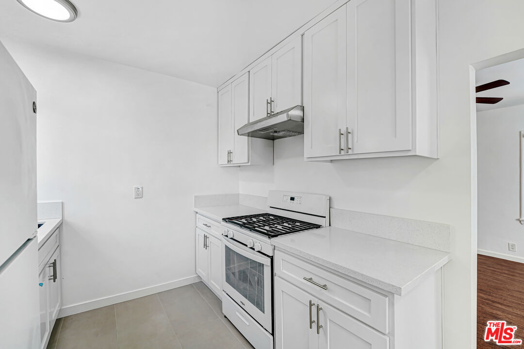 5129 Overland Ave, Culver City, CA 90230 5129 Overland Ave, Culver City, CA 90230