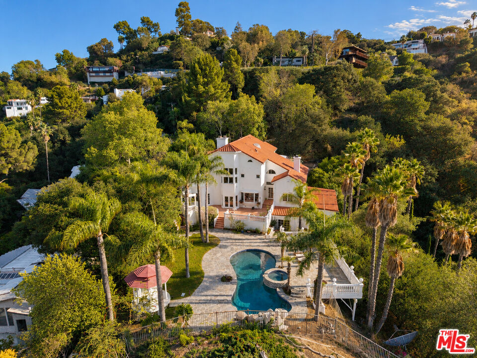 Property photo for 3575 Multiview Dr, Los Angeles, CA