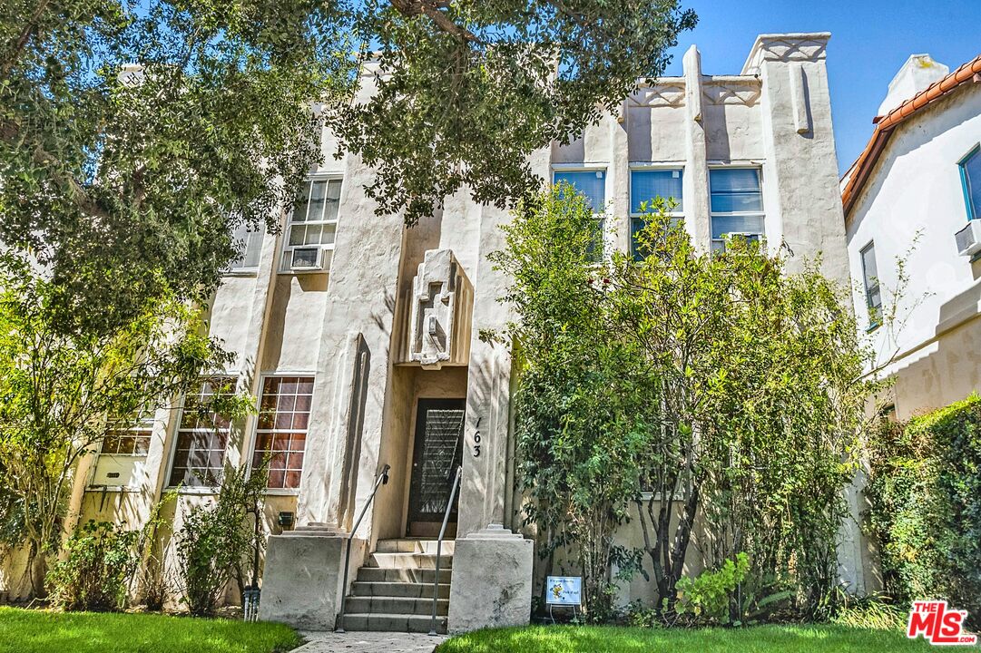 Property photo for 163 N Clark Dr, Beverly Hills, CA