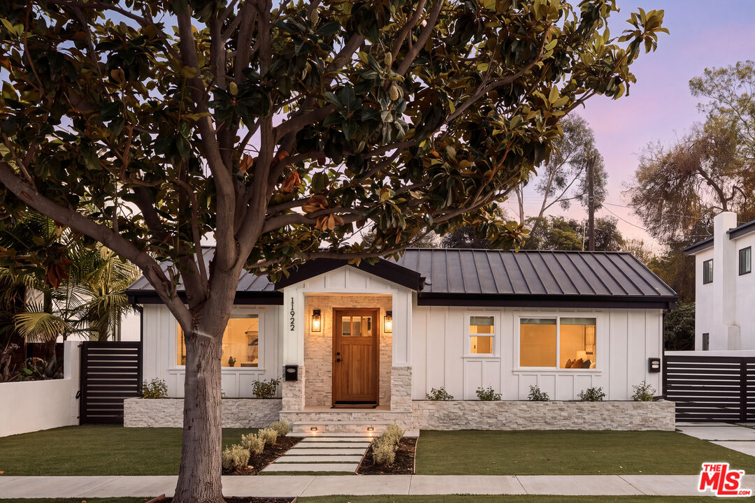 Property photo for 11922 Bray St, Culver City, CA