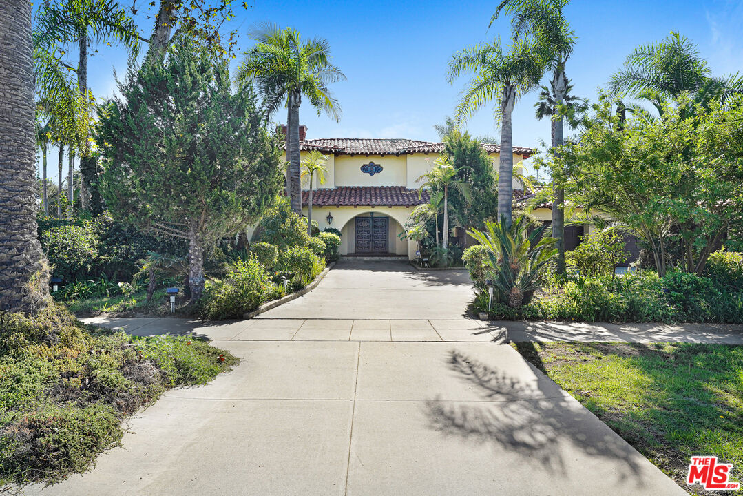 Property photo for 324 Marguerita Ave, Santa Monica, CA
