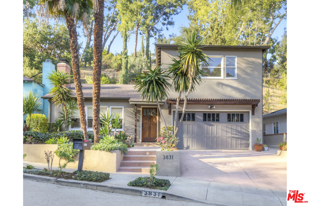 Property photo for 3831 Broadlawn Dr, Los Angeles, CA