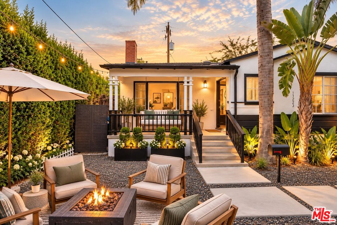 Property photo for 12223 Palms Blvd, Los Angeles, CA