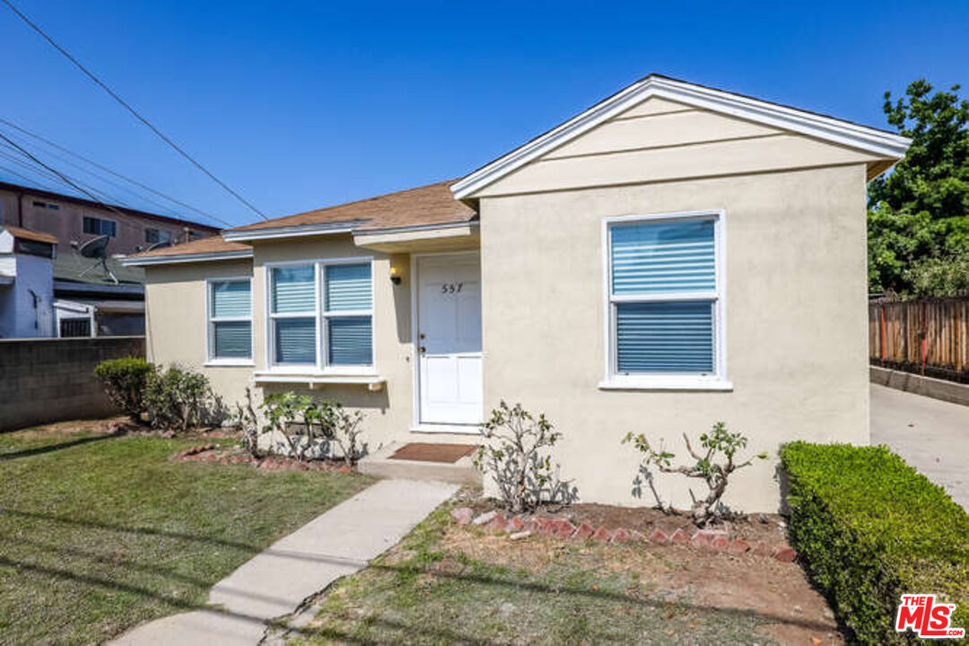 Property photo for 557 N Madison Ave, Los Angeles, CA
