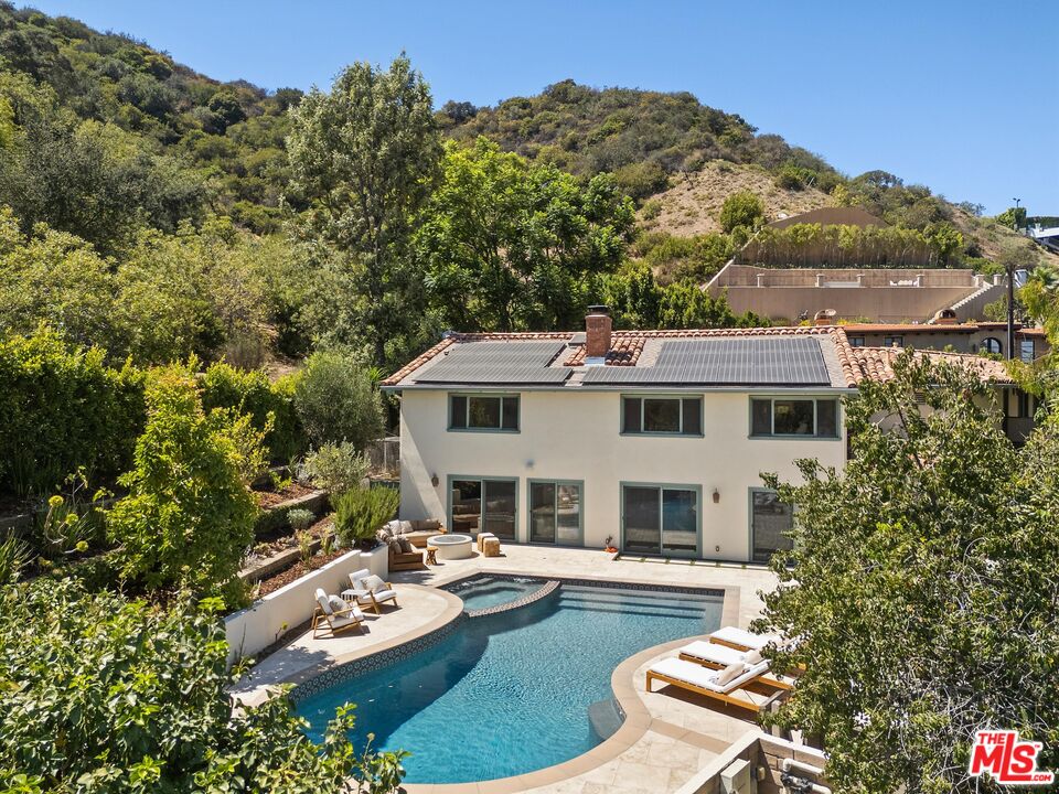 Property photo for 9830 Beeson Dr, Los Angeles, CA