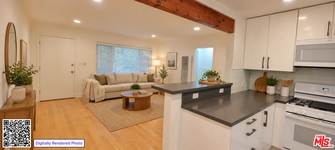 Property photo for 305 Broadway St, #4, Venice, CA