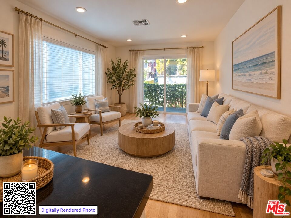 Property photo for 109 Brooks Ave, #4, Venice, CA