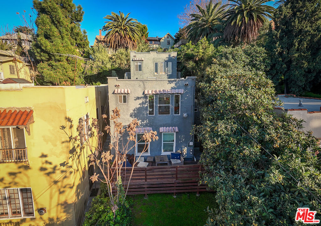 Property photo for 834 1/2 N Laguna Ave, Los Angeles, CA