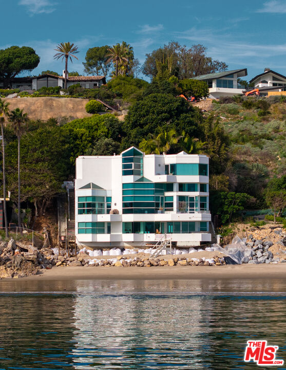 Property photo for 27960 Sea Lane Dr, Malibu, CA